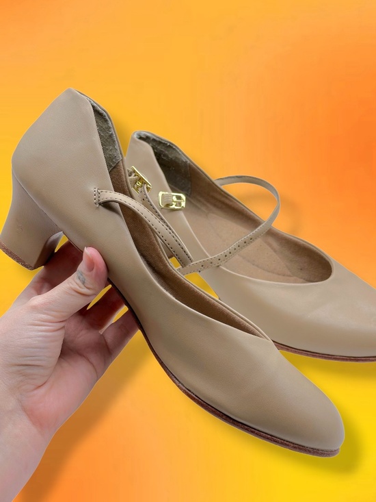 Capezio Shoes - Capezio Jr. Footlight Rounded Toe Thin Strap Leather Character Dance Shoe Tan 10